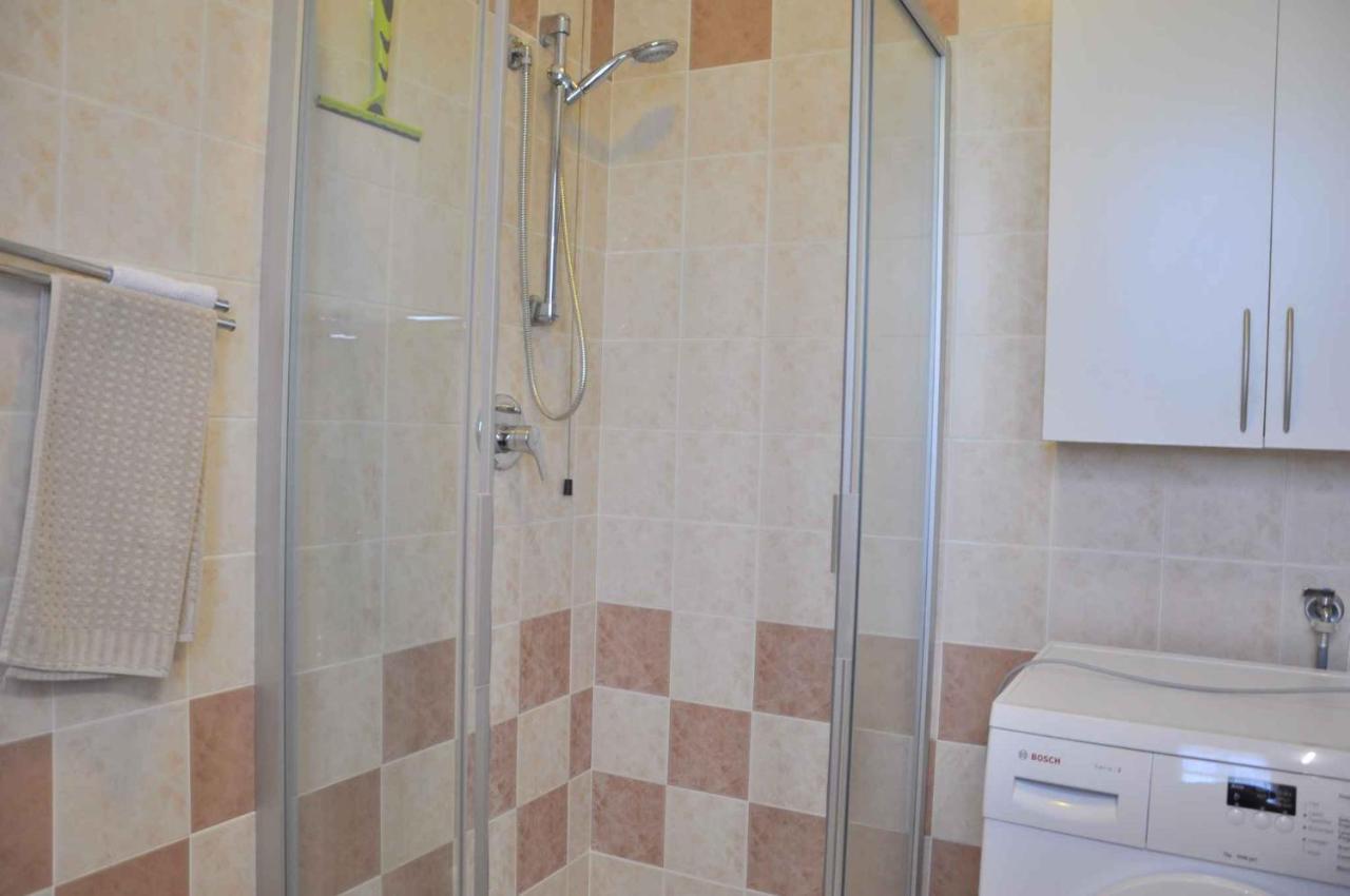 Apartment in Lazise - Gardasee 40851 Buitenkant foto