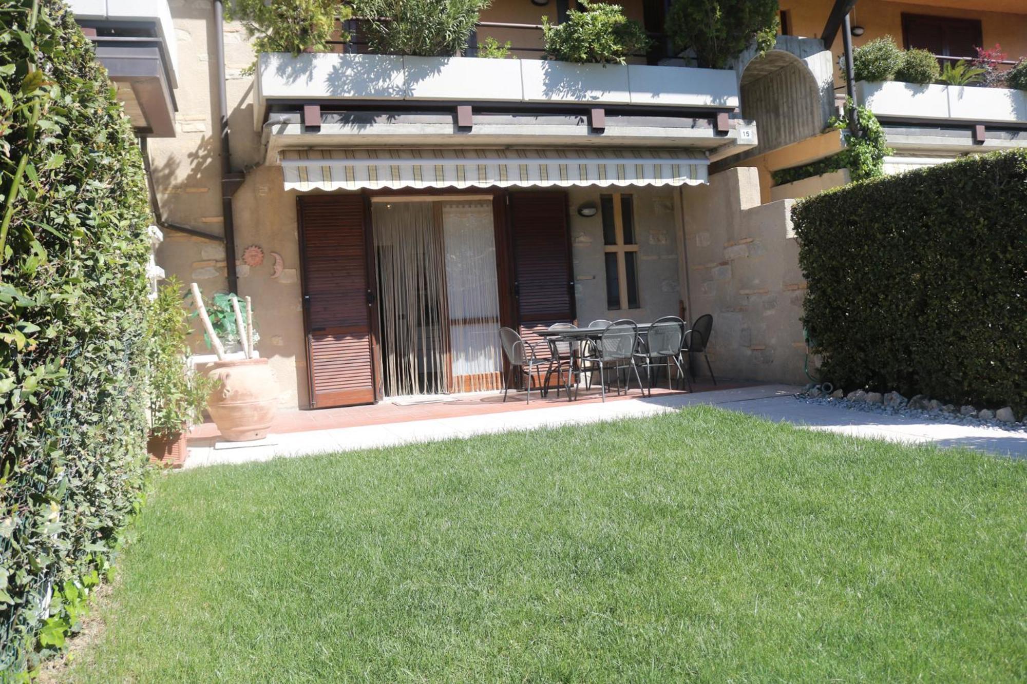 Apartment in Lazise - Gardasee 40851 Buitenkant foto